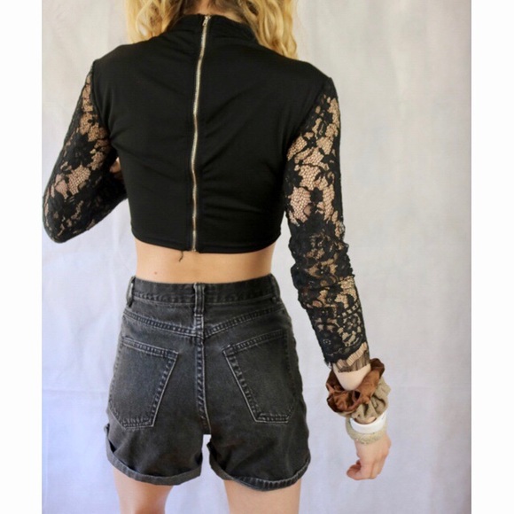 LIKE NEW Corset Bust Lace Zip High Neck Crop Top ! - Picture 3 of 4